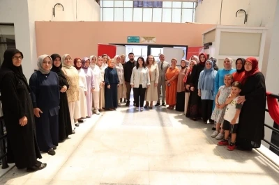 Kadın Emeği Merkezi&rsquo;nde yıl sonu sergisi a&ccedil;ıldı
