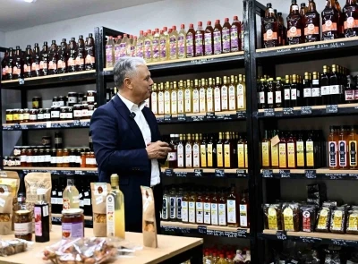 Kadın emeği Muratpaşa&rsquo;da kazanca d&ouml;n&uuml;ş&uuml;yor
