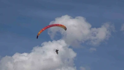 Kadın sporcudan Yamaç Paraşütü Dünya Kupası Ön Eleme Şampiyonası önemli başarı
