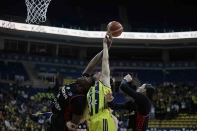 Kadınlar Euroleague: Fenerbah&ccedil;e: 87 - Girona: 69

