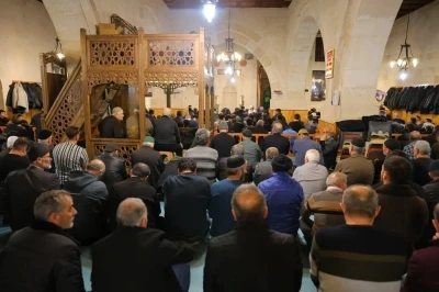 Kadir Gecesi Tarihi Ulu Camii&rsquo;nde idrak edildi
