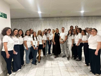 Kahkaha Hatay&rsquo;daki &ccedil;ocuklar i&ccedil;in y&uuml;kseldi
