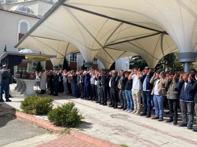 Kahramankazan’daki trafik kazasında hayatını kaybeden kardeşler son yolculuğuna uğurlandı
