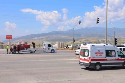 Kahramanmaraş&rsquo;ta 2 farklı trafik kazasında 2 kişi yaralandı
