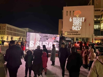 Kahramanmaraş&rsquo;ta 6 Şubat depremlerinde hayatını kaybedenler dualarla anıldı
