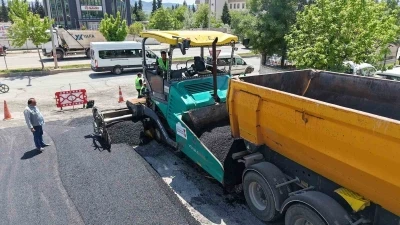 Kahramanmaraş&rsquo;ta asfalt &ccedil;alışmaları
