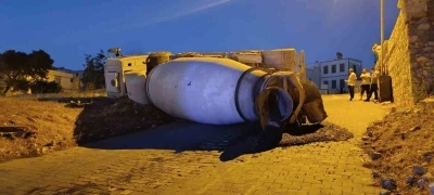 Kahramanmaraş&rsquo;ta beton mikseri devrildi: 1 yaralı

