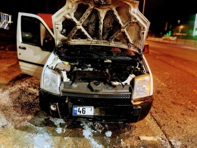 Kahramanmaraş&rsquo;ta iki farklı noktada ara&ccedil; yangını s&ouml;nd&uuml;r&uuml;ld&uuml;
