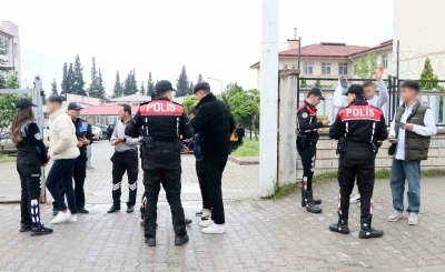 Kahramanmaraş&rsquo;ta okul &ouml;nlerinde sıkı denetim

