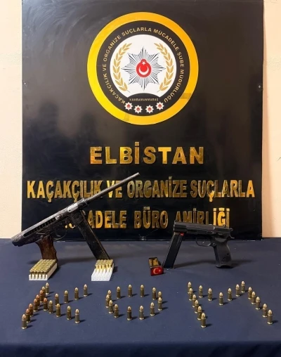 Kahramanmaraş&rsquo;ta silah ve uyuşturucu operasyonu
