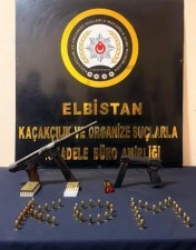 Kahramanmaraş&rsquo;ta silah ve uyuşturucu operasyonu