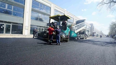 Kahramanmaraş&rsquo;ta yapımı tamamlanan Toptancılar Sitesi yoluna asfalt
