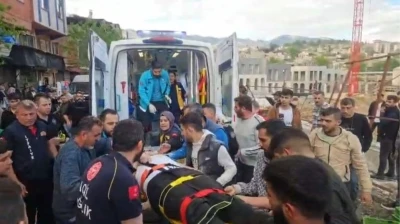 Kahramanmaraş&rsquo;ta yol &ccedil;&ouml;kt&uuml;: 1 yaralı
