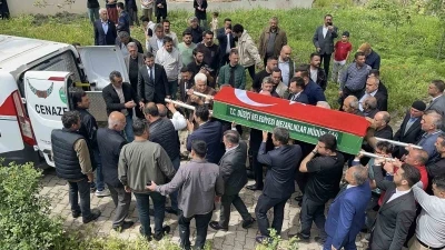Kahramanmaraş&rsquo;taki saldırıda hayatını kaybeden &ouml;ğrenci Osmaniye&rsquo;de toprağa verildi
