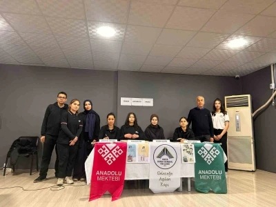 Kahta&rsquo;da "Bozkırın Bilgesi Aytmatov" paneli d&uuml;zenlendi
