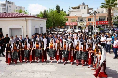 Kahta&rsquo;da "Gen&ccedil;lik Haftası" y&uuml;r&uuml;y&uuml;ş&uuml;
