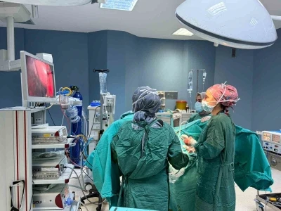 Kahta Devlet Hastanesi&rsquo;nde kadın hastalıkları ve doğum alanında bir ilk
