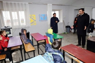 Kahta Kaymakamı Soysal, Ballı K&ouml;y&uuml;&rsquo;nde vatandaşlarla buluştu