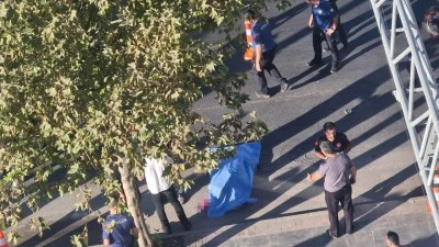 Kaldırımda yürürken feci son! Hayatını kaybetti