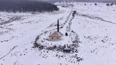 Kamp severlerin uğrak noktası Aladağlar&rsquo;da kış g&uuml;zelliği

