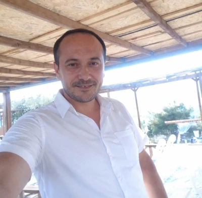 Kamyonun &ccedil;arptığı yaya hayatını kaybetti
