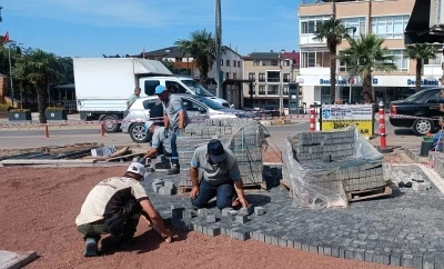 Kandıra&rsquo;nın yeni meydanı şekilleniyor
