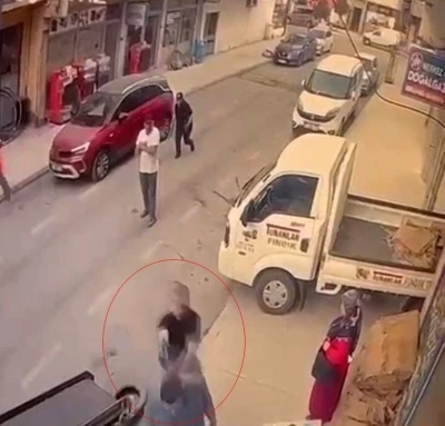 Kanlı infazda şüphelilerin kullandığı araç, terk edilmiş halde bulundu
