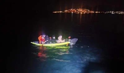 Kanoyla ka&ccedil;arken yakalandılar
