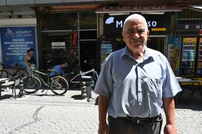 Kanser arkadaşı için baktığı dükkan yanınca eskisinden daha güzel hale getirdi
