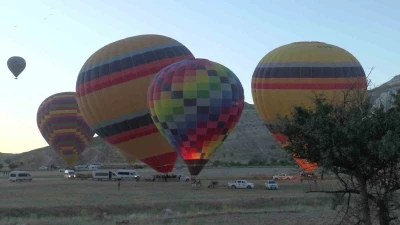 Kapadokya&rsquo;da balon turizmi 750 bin yolcuyu aştı
