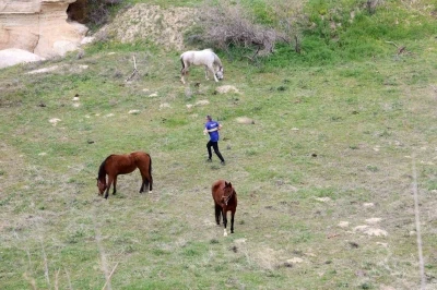 Kapadokya&rsquo;da sporcular hem zamana hem zorlu doğa şartlarına meydan okudu
