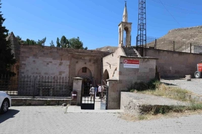 Kapadokya’da Türk-İslam dönemine ait eserler gün yüzüne çıkıyor
