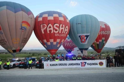 Kapadokya semalarında J&Ouml;AK&rsquo;tan nefes kesen g&ouml;steri
