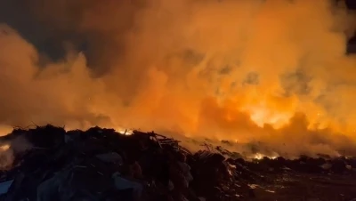 Kapaklı’da hurdalık yangını korkuttu

