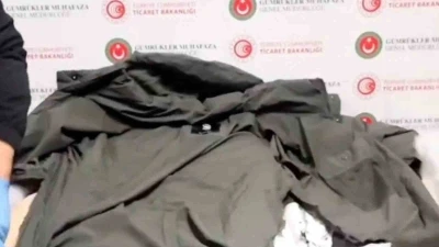 Kapıkule&rsquo;de 12 kilogram uyuşturucu ele ge&ccedil;irildi
