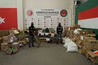 Kapıkule&rsquo;de dev operasyon: Milyonlarca liralık ka&ccedil;ak eşya ve uyuşturucu ele ge&ccedil;irildi
