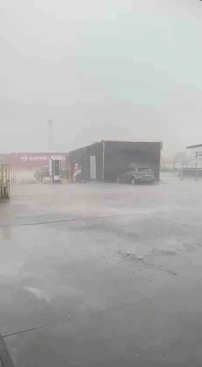 Kapıkule Sınır Kapısı&rsquo;nda dolu yağışı
