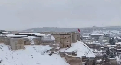 Kar yağışı sonrası Gaziantep&rsquo;te kartpostallık g&ouml;r&uuml;nt&uuml;ler
