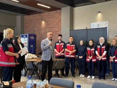 Karab&uuml;k Belediyesinden yaşlılara y&ouml;nelik dev proje
