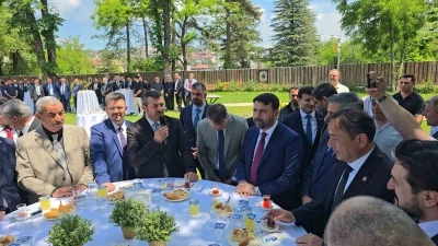 Karab&uuml;k&rsquo;te bayramlaşma programı d&uuml;zenlendi
