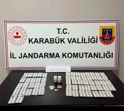 Karab&uuml;k&rsquo;te ka&ccedil;ak elektronik sigara ve uyuşturucu operasyonu

