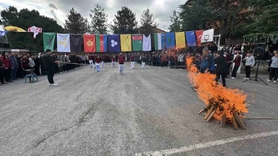 Karab&uuml;k&rsquo;te nevruz kutlamaları coşkulu g&ouml;r&uuml;nt&uuml;lere sahne oldu
