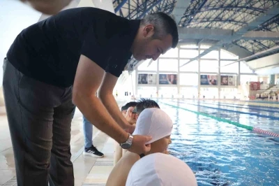 Karab&uuml;k&rsquo;te "Y&uuml;zme Bilmeyen Kalmasın" projesi başladı
