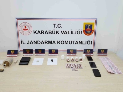 Karabük’te uyuşturucu operasyonu: 3 gözaltı
