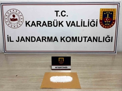 Karab&uuml;k&rsquo;te uyuşturucu operasyonu: 5 g&ouml;zaltı
