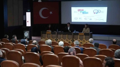Karab&uuml;k &Uuml;niversitesinde engelsiz &uuml;niversite &ccedil;alışmaları ele alındı
