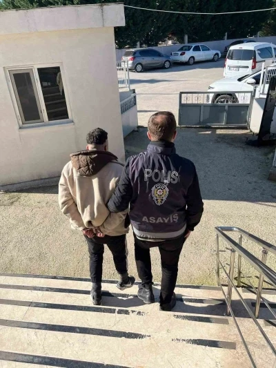 Karacabey&rsquo;de 8 yıl 7 ay kesinleşmiş hapis cezası bulunan şahıs yakalandı
