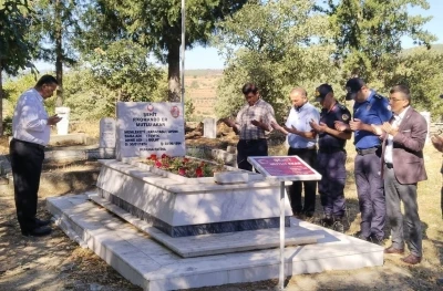 Karacasulu şehit Akar mezarı başında anıldı
