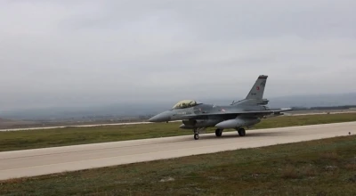 Karadeniz semalarında THK&rsquo;dan eğitim u&ccedil;uşu
