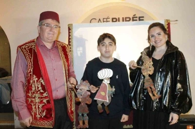 Karag&ouml;z ve Hacivat&rsquo;ın 700 yıllık ışığı dijital &ccedil;ağa direniyor

